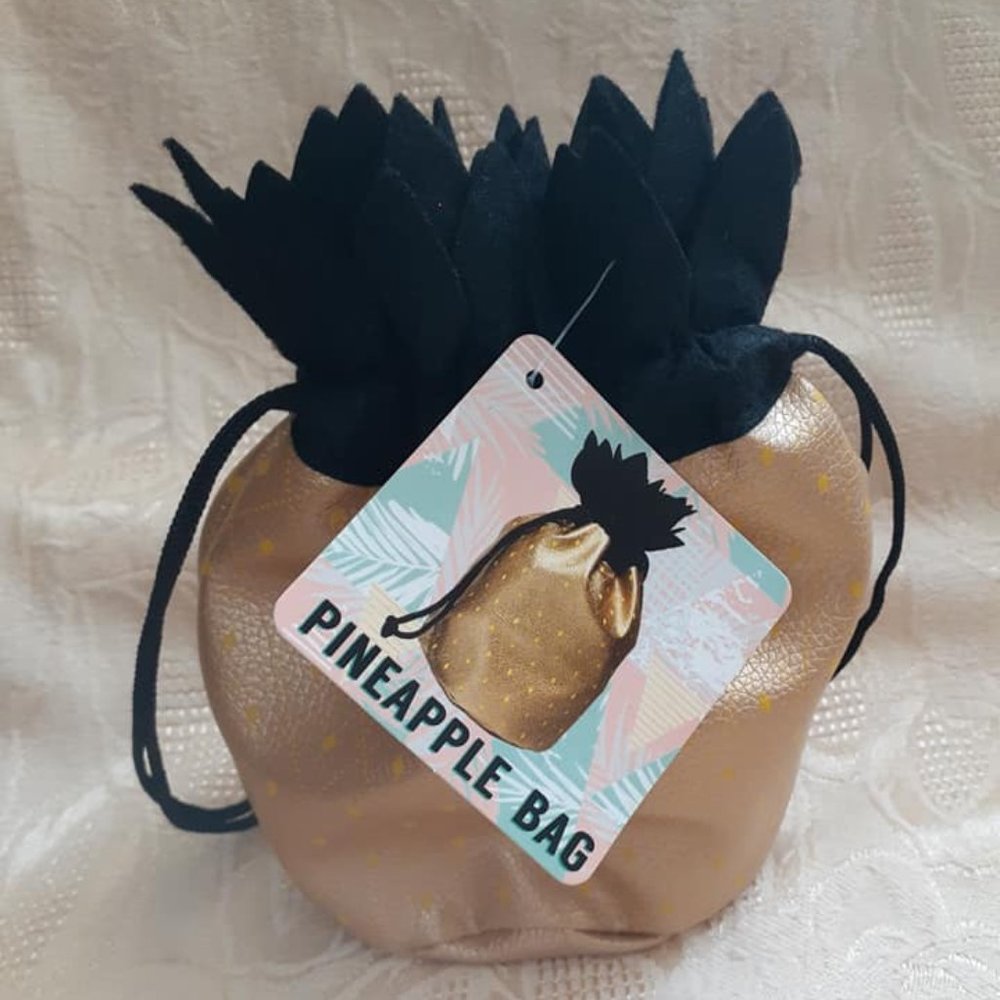 Bundle 3/$25 NWT Pineapple Bag Mini